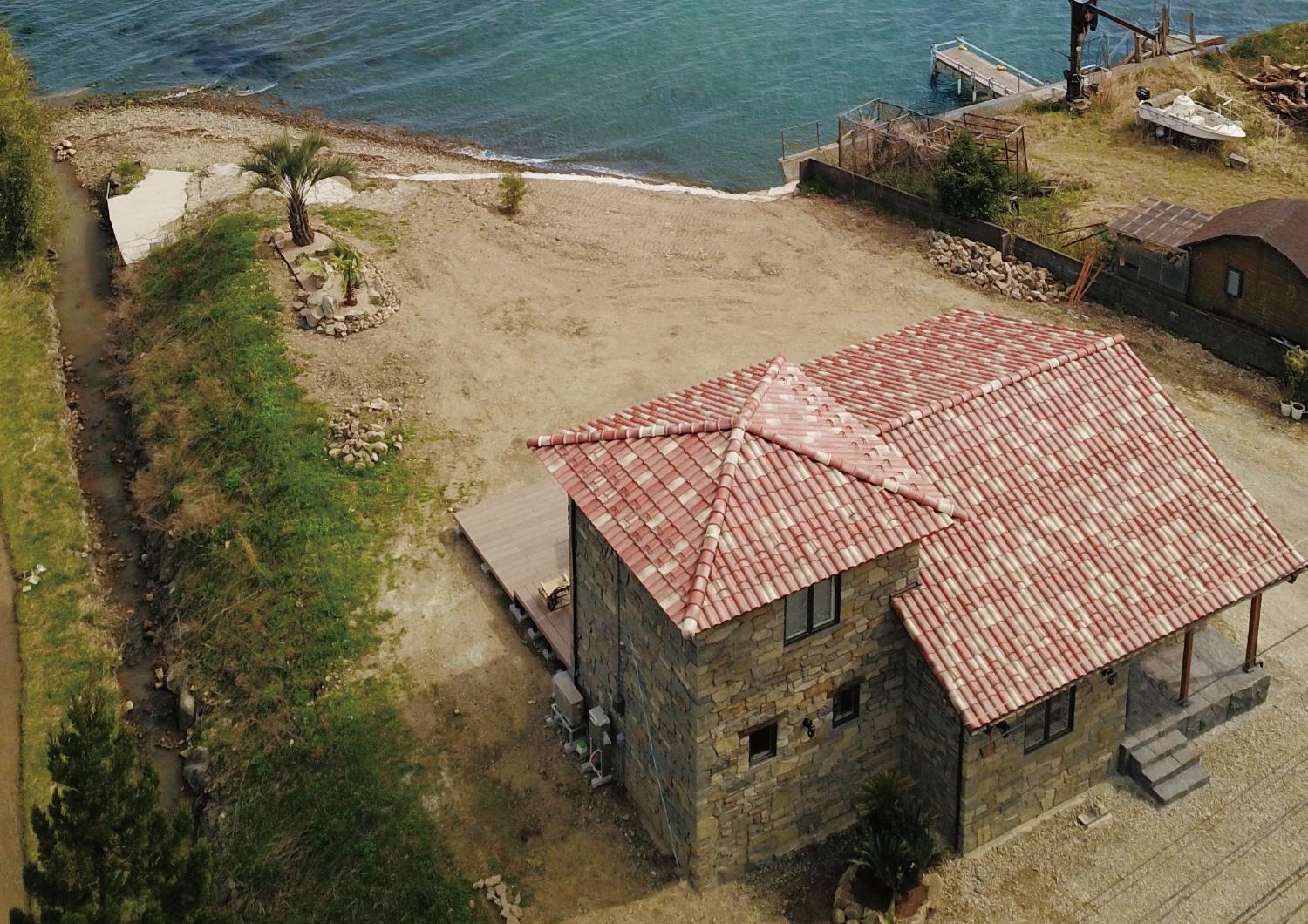 オーシャンフロントに建つヴィラ